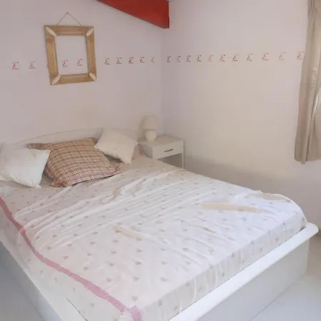 3 Pieces 51m2 + Terrasse 45m2 Ref 4033 * Le Castellas
