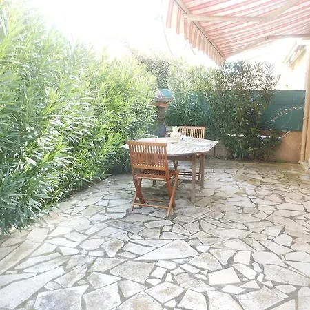 3 Pieces 51m2 + Terrasse 45m2 Ref 4033 Le Castellas